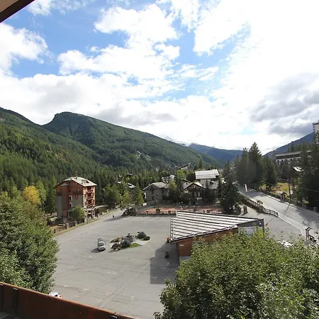Aparthotel Rustico Di Montagna By Connexion