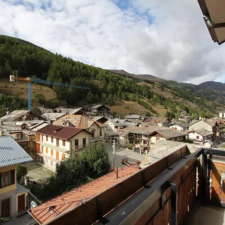 Rustico Di Montagna By Connexion Aparthotel Pragelato